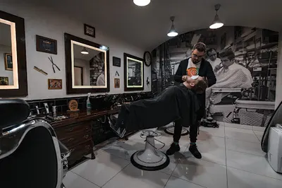 BŁAŻKOWSKI Barber Shop & Academy